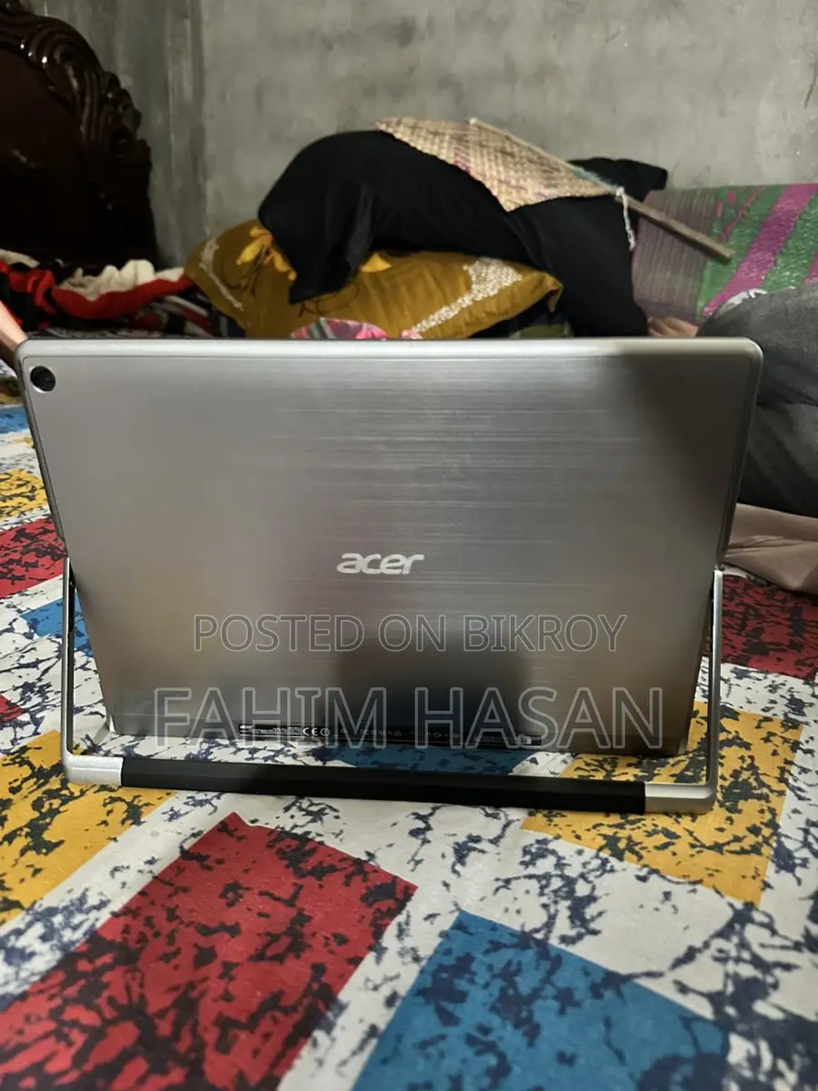Acer Switch Alpha