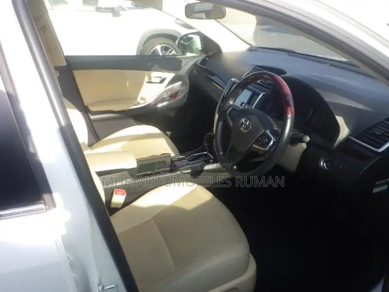 Toyota Premio F-EX Package 2021