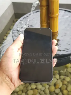 Apple iPhone 16 Pro Max . (Used)