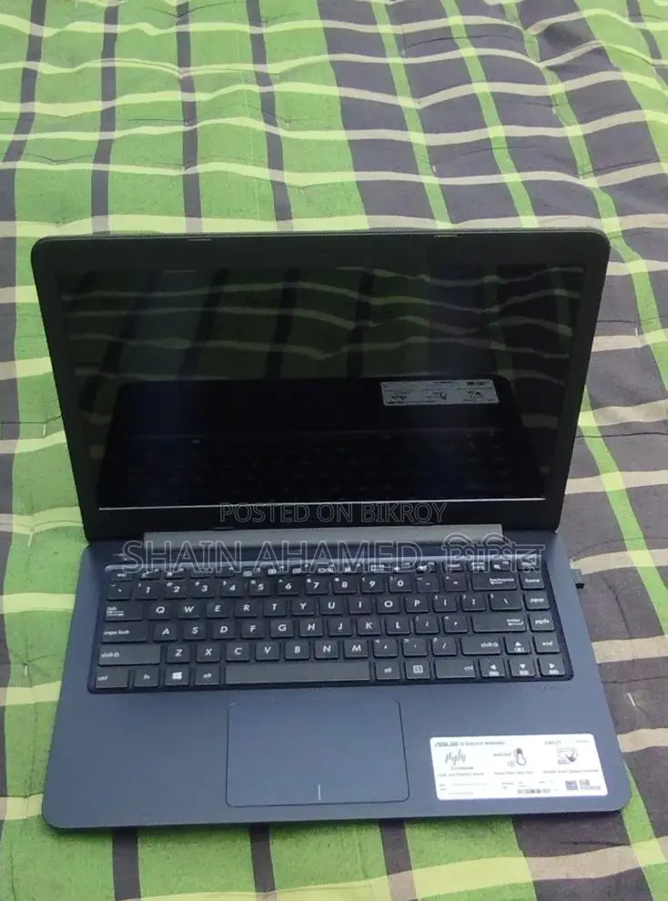 Laptop