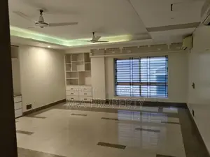 Duplex Baridhara 6-Bed Apartment for Rent