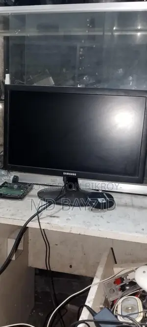 Us Monitor