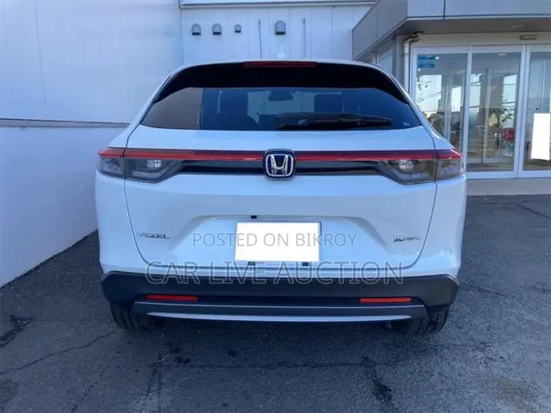 Honda Vezel Hybrid X package 2021