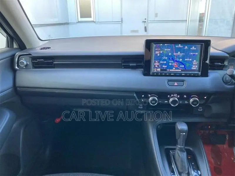 Honda Vezel Hybrid X package 2021