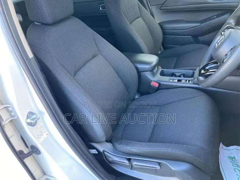 Honda Vezel Hybrid X package 2021