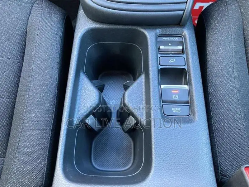 Honda Vezel Hybrid X package 2021