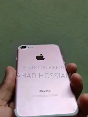 Apple iPhone 7 . (Used)