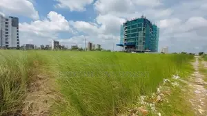 M-Block \ 5 Katha \ Plot for Sale \ Bashundhara R/A