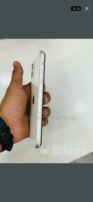 Apple iPhone 11 Pro (Used)