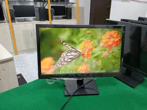 ফুল ফ্রেশ কন্ডিশন DELL ১৯" হোয়াইট। Hdmi + vga