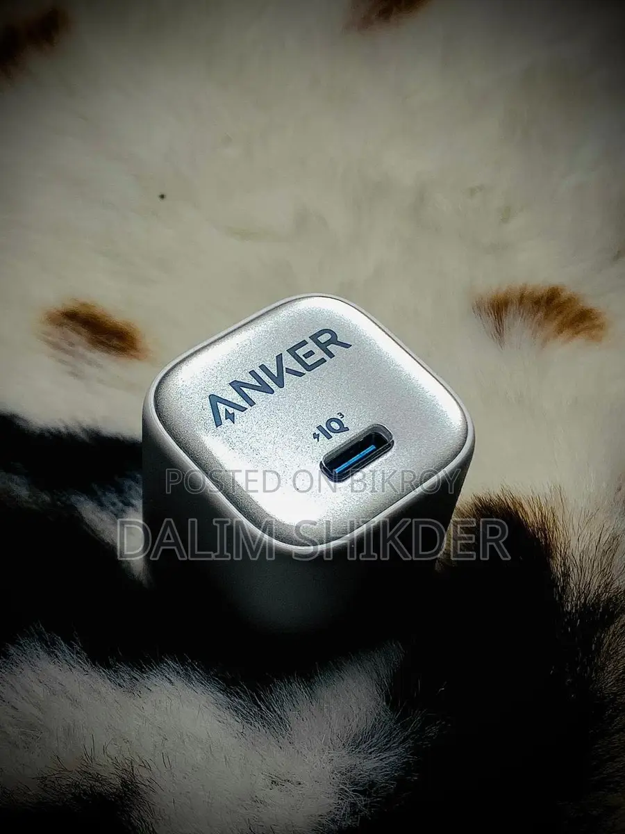 ANKER 20 WATT ADAPTOR