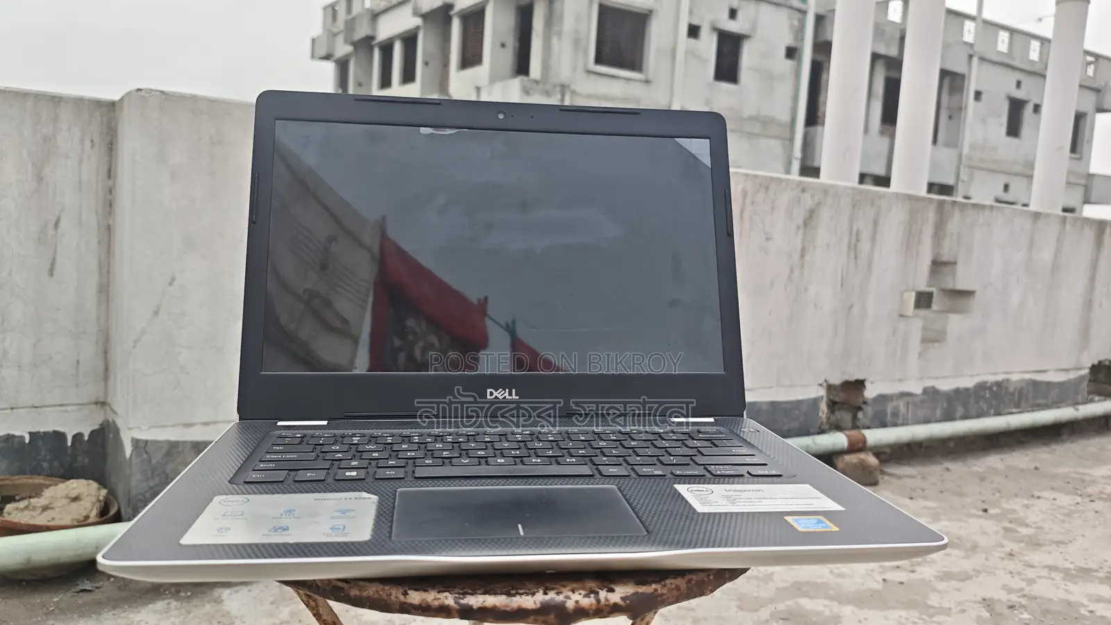 Dell Laptop Sell Like New