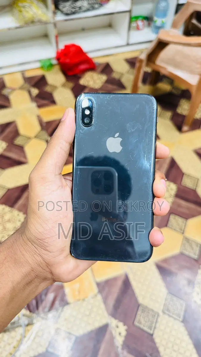 Apple iPhone X 3/64 (Used)