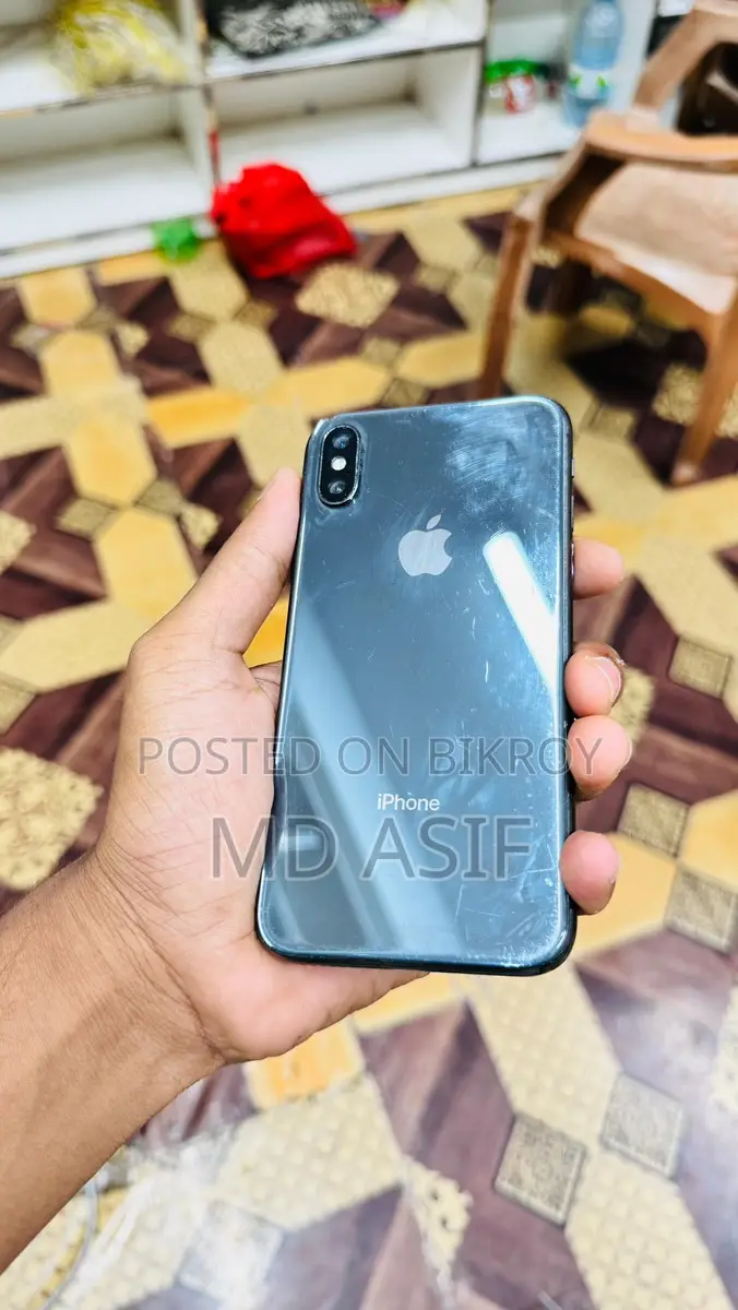 Apple iPhone X 3/64 (Used)