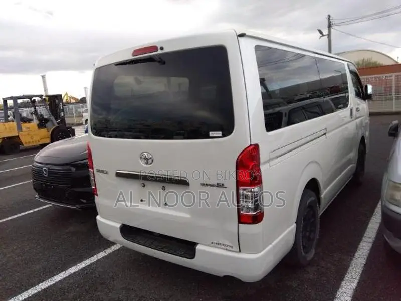 Toyota Hiace Super GL Dark Prime 2020