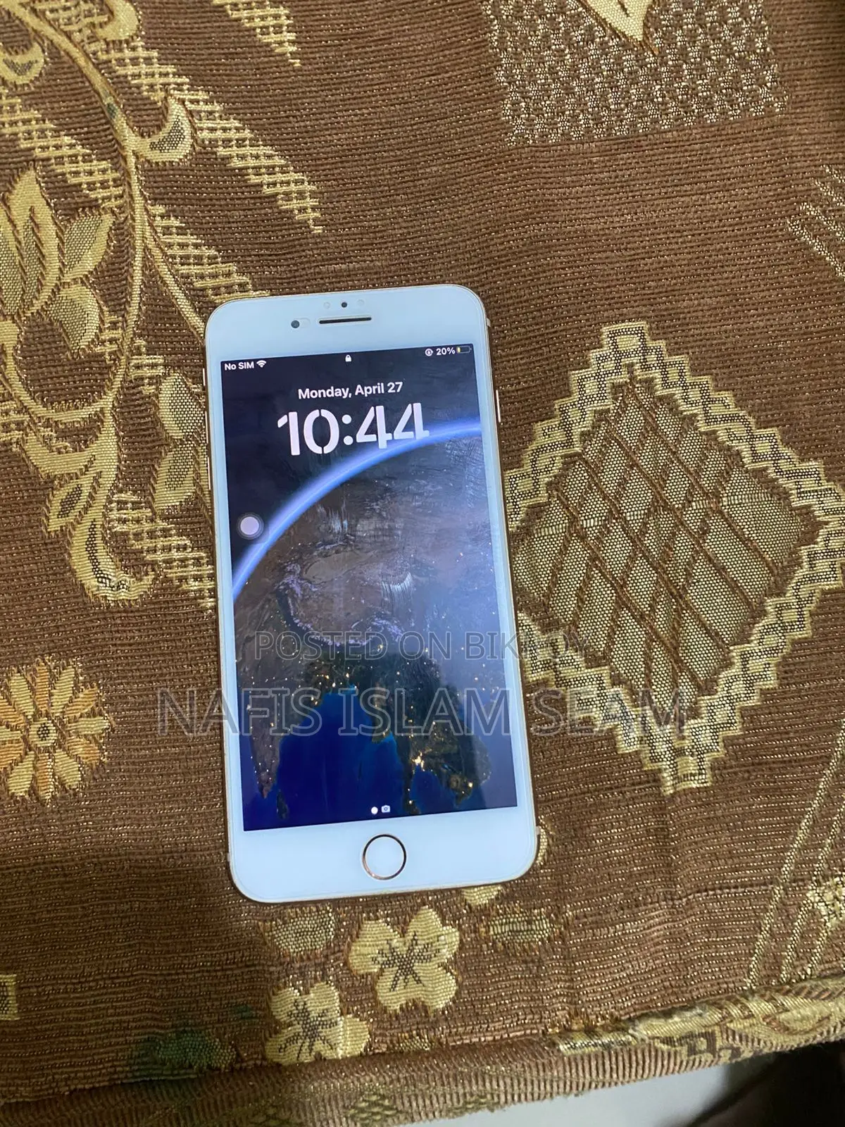 Apple iPhone 8 Plus (Used)