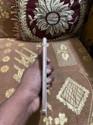 Apple iPhone 8 Plus (Used)