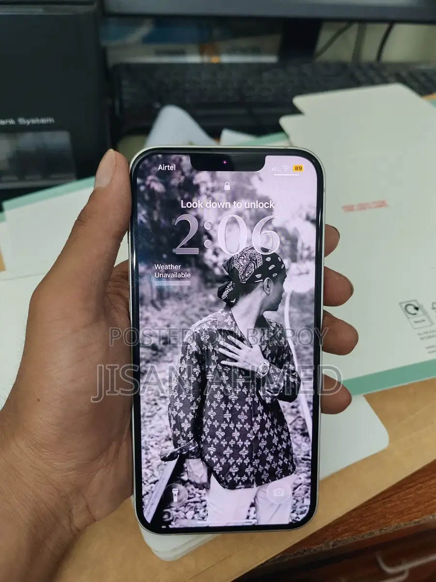 Apple iPhone 14 . (Used)