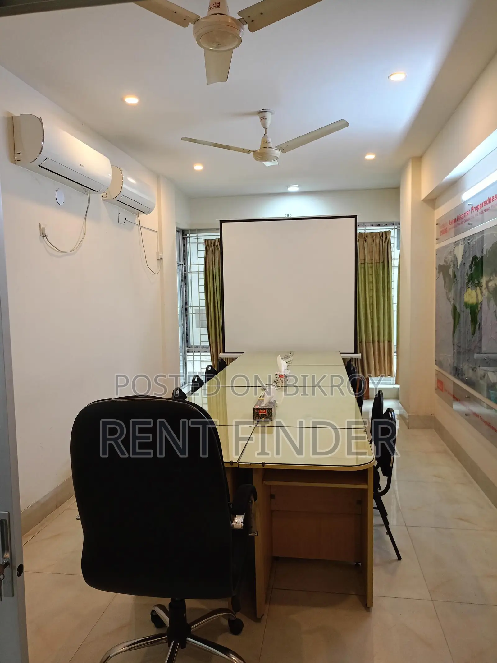 Semi Furnished Office Space