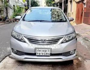 Toyota Allion . 2013
