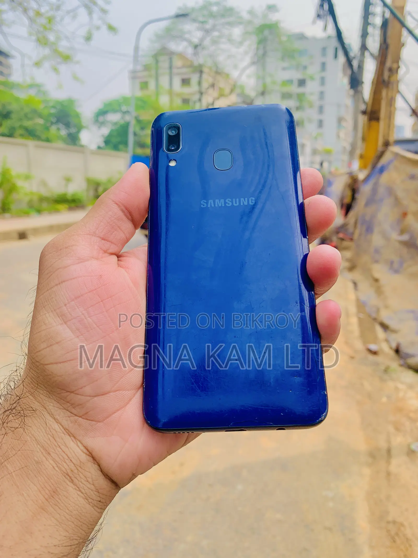 Samsung Galaxy A20 (Used)