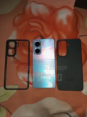 iQOO Neo 11 ` (Used)