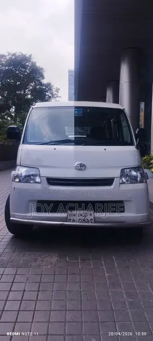 Toyota TownAce . 2010