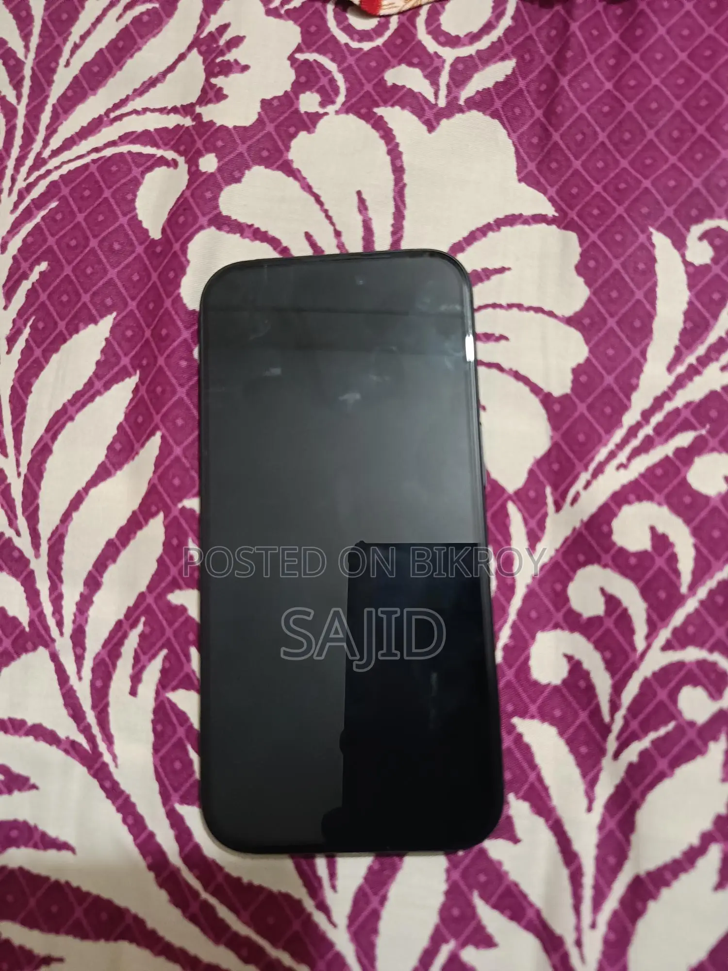 Apple iPhone 16 (Used)