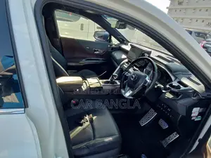 Toyota Harrier Z LEATHER NON HYBRID 2021