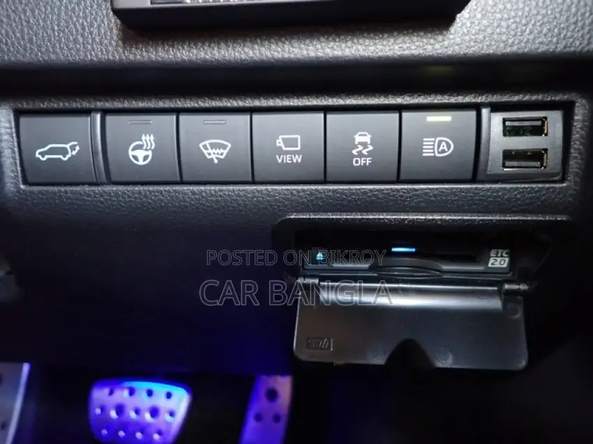 Toyota Harrier Z LEATHER NON HYBRID 2021