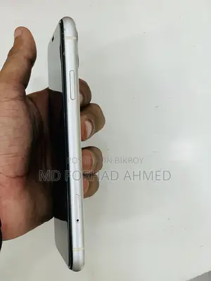 Apple iPhone 11 (Used)