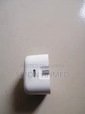 iPhone Adapter