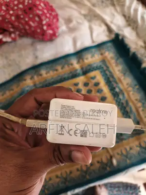 Realme 8 Pro Charger