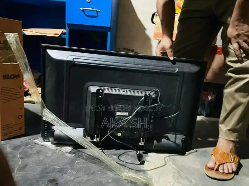 ফুল ফ্রেশ টিভি