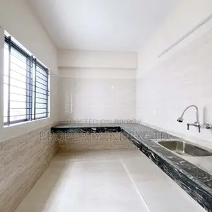 2166 sqft ready Apartment for Sale! at Bashundhara R/A