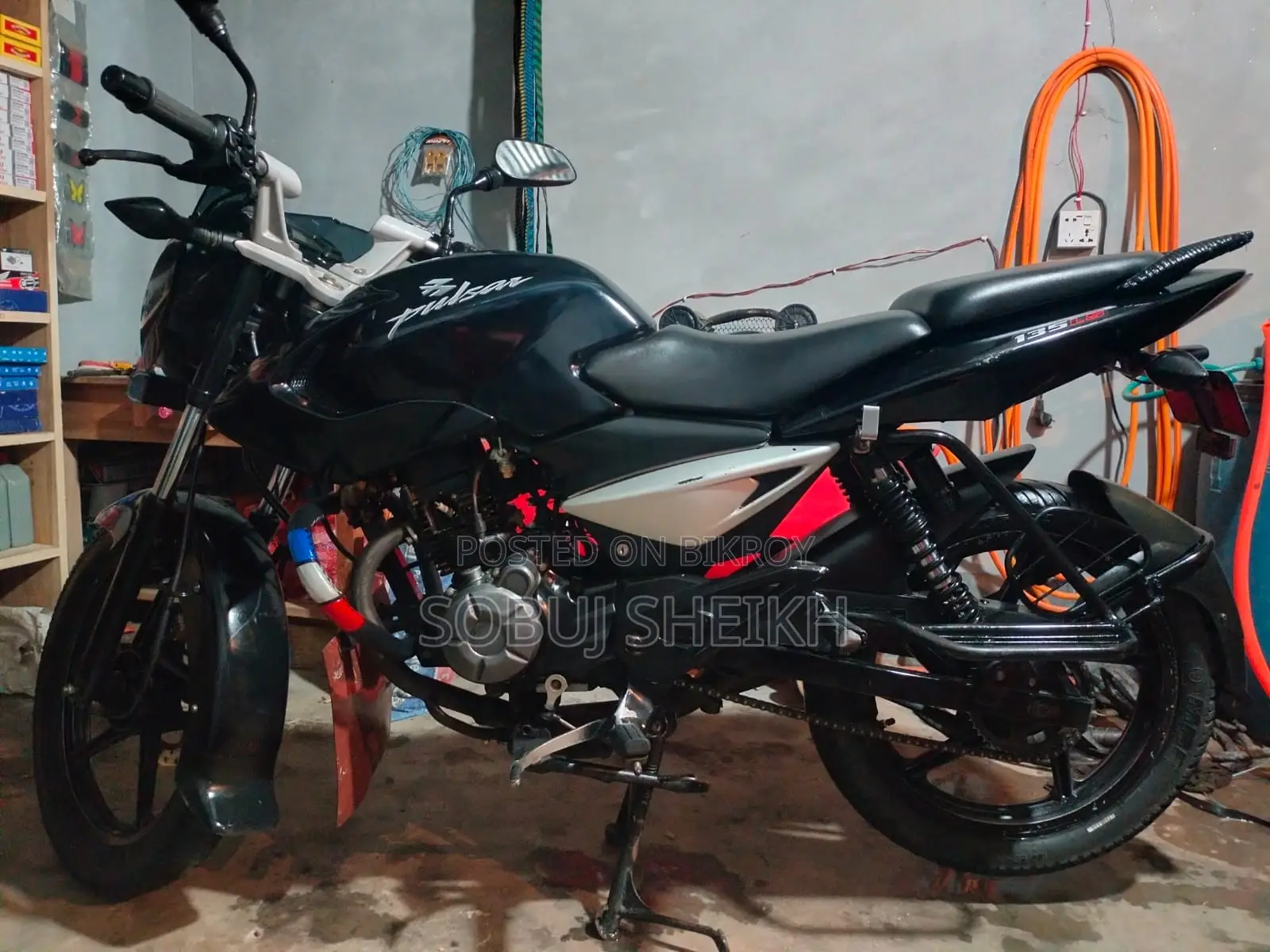 Bajaj Pulsar 150 2012