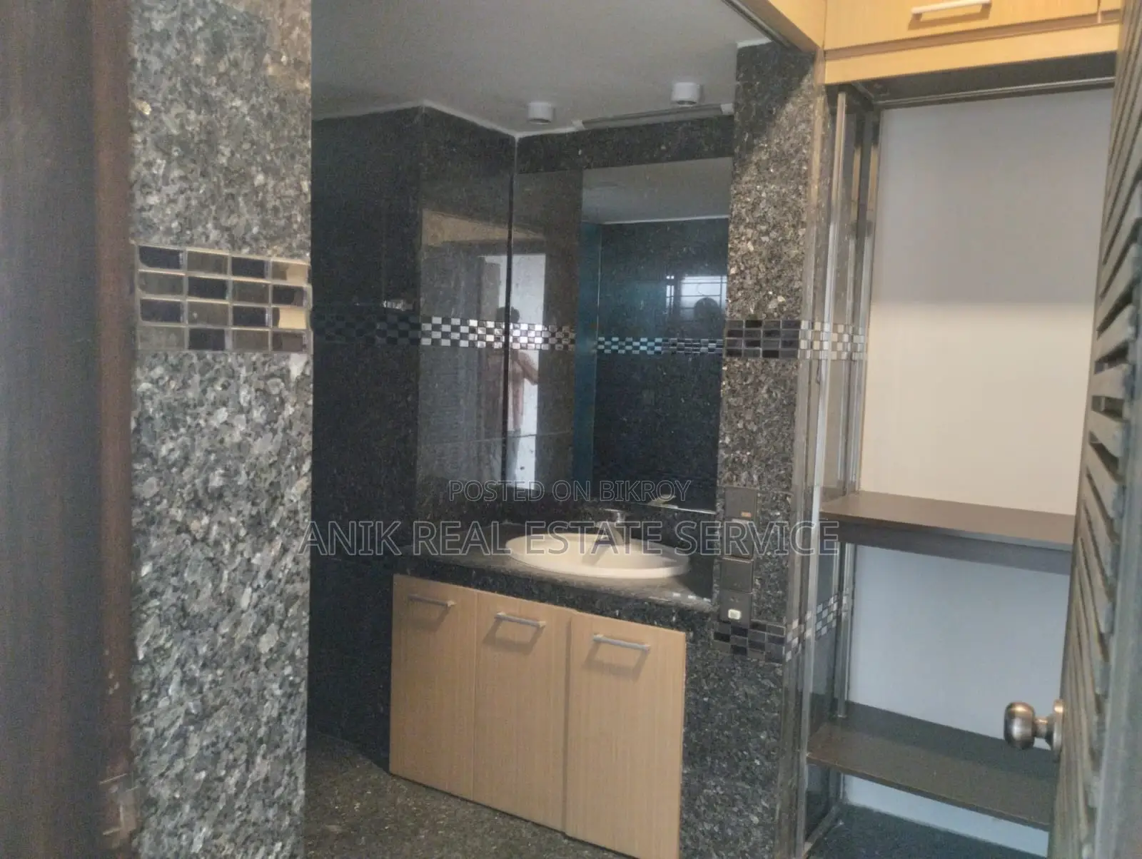 Good Quality Semi Farnised Flat Rent At Gulshan North