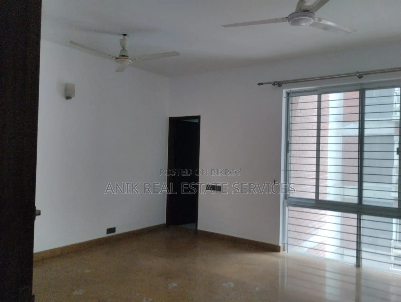 গুলশান নর্থে ভালো মানের সেমি-ফার্নিশড ফ্ল্যাট ভাড়া হবে