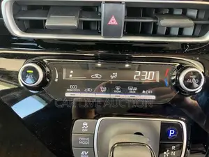 Toyota Aqua Hybrid G 2022