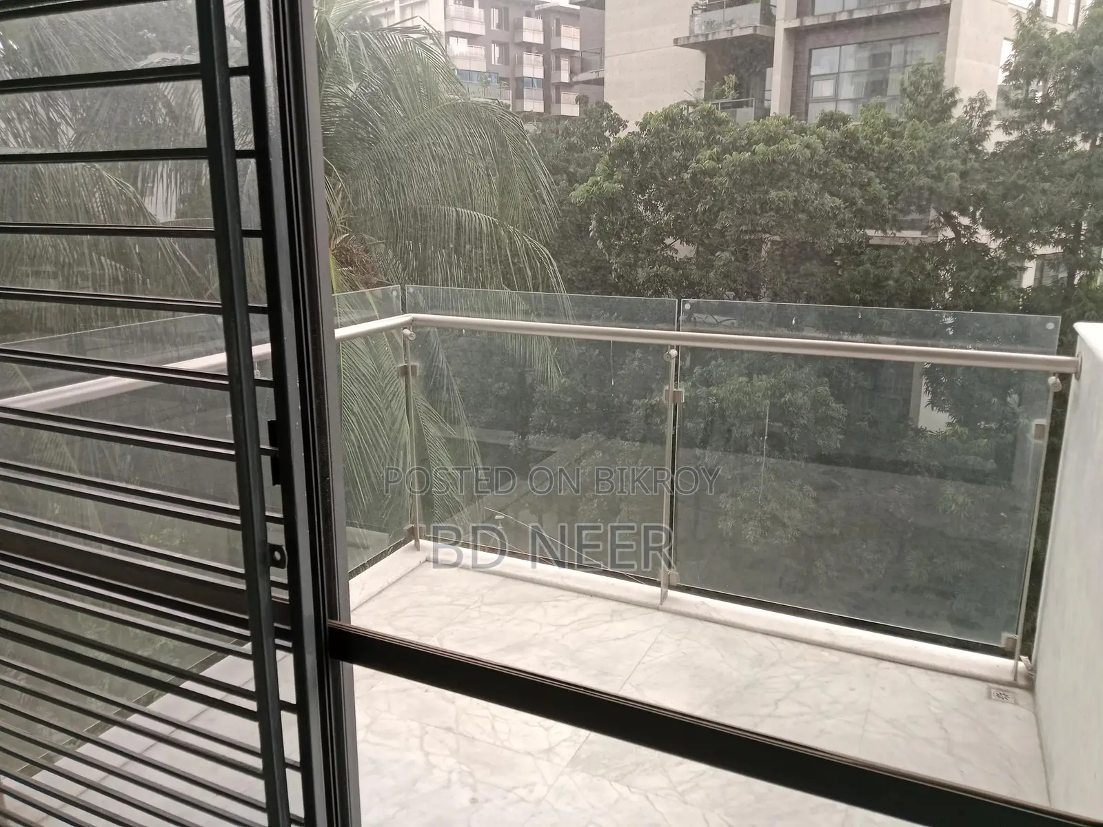 Mordent facilities gym &pool 4 Bed room apt available in Gulshan