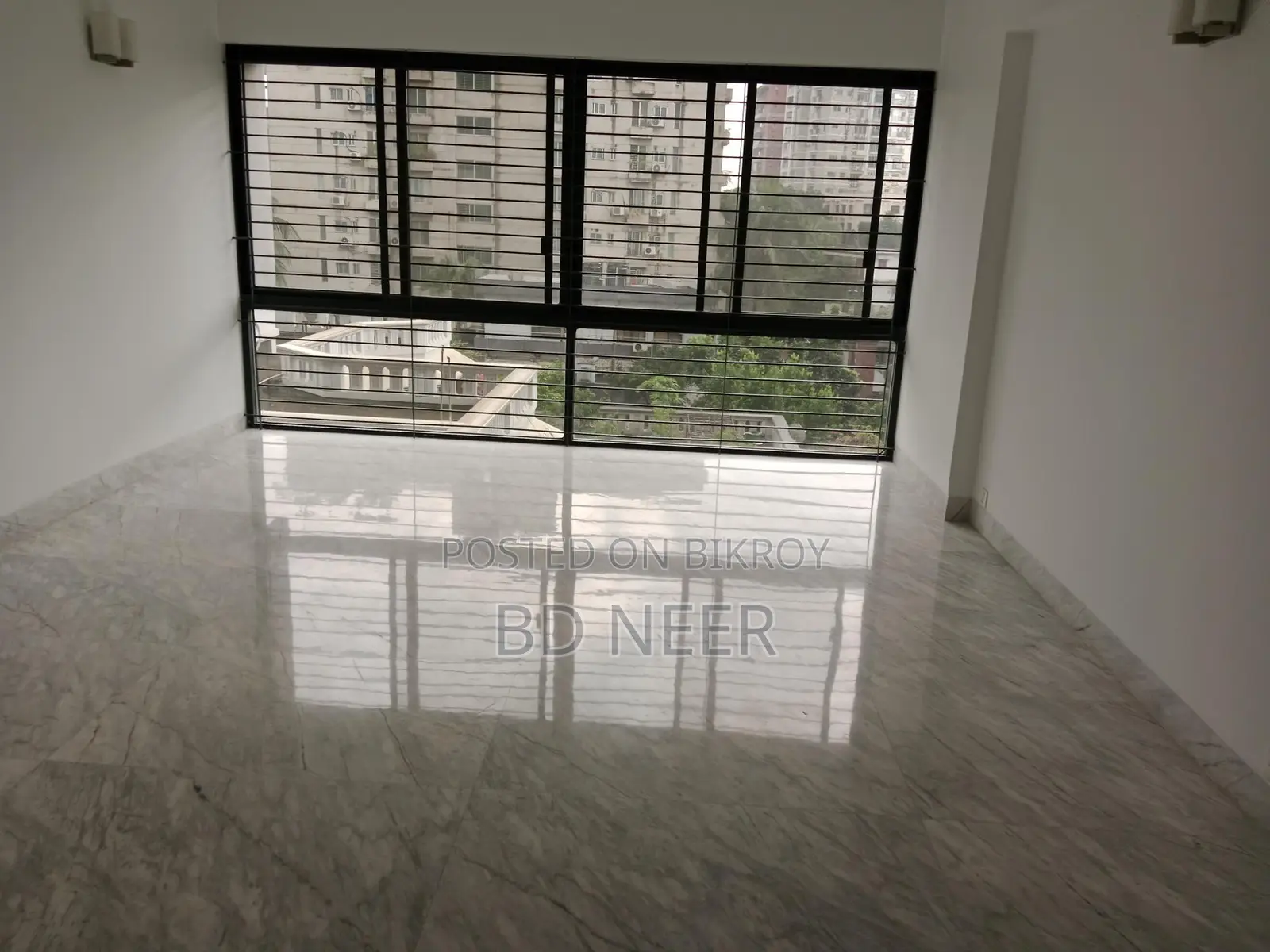 Mordent facilities gym &pool 4 Bed room apt available in Gulshan