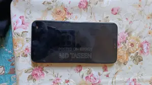 Apple iPhone XS Max (Used)