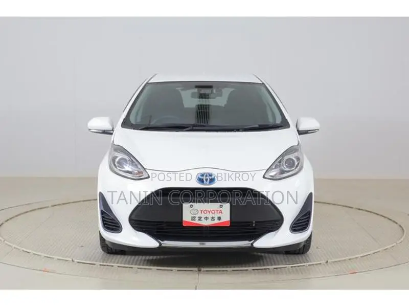 Toyota Aqua S package 2021