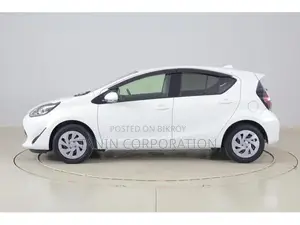 Toyota Aqua S package 2021