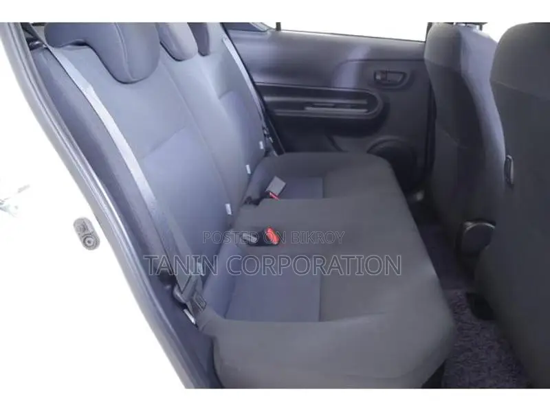 Toyota Aqua S package 2021