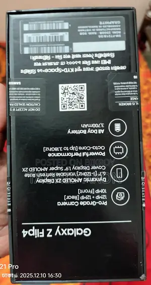 Samsung Galaxy Z Flip4 256 GB Black