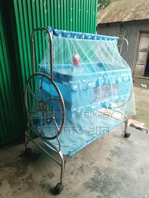 এস পাইপের দোলনা একদম ফ্রেশ কন্ডিশন