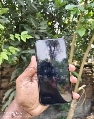 Apple iPhone XS (Used)