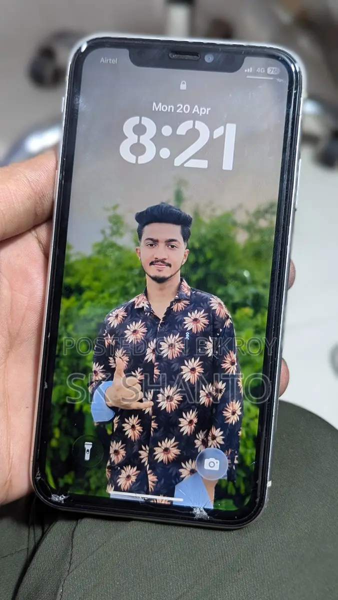 Apple iPhone 11 128GB (Used)