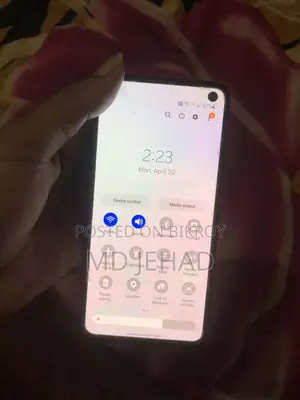 Samsung Galaxy S10e (Used)